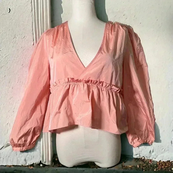 Aritzia Sunday Best Women's Pink Jinx Blouse Medium Peplum Cropped Top V-Neck - Picture 1 of 5